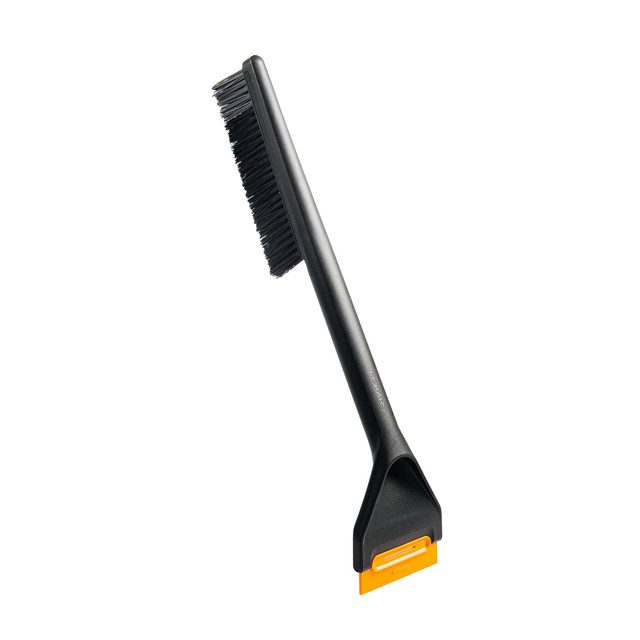 Щетка-скребок Fiskars Solid (1078496)